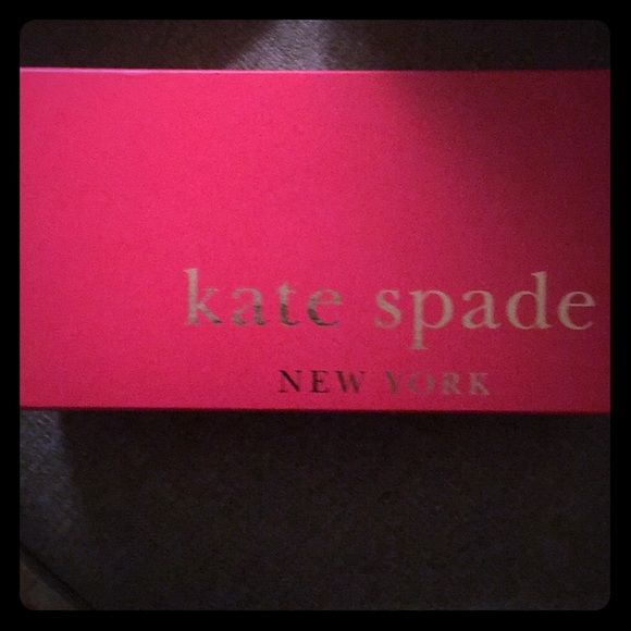 Kate Spade Wallet - Picture 2 of 6